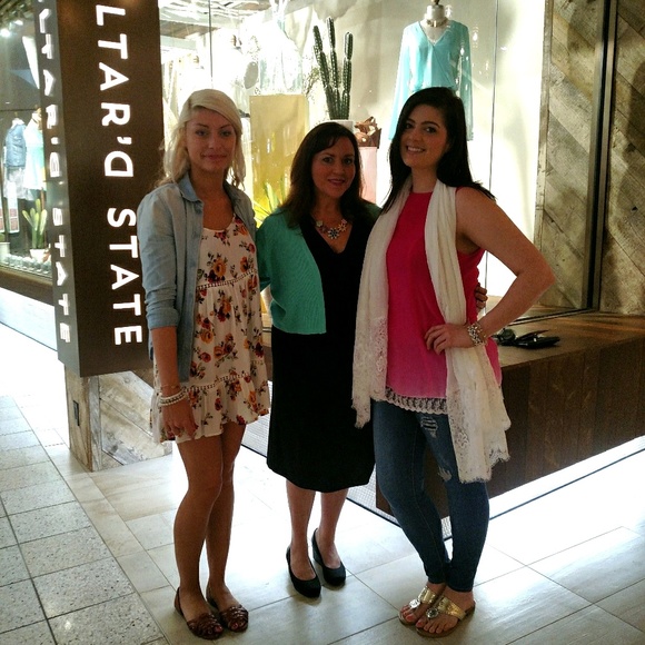 Meet your Posher, Nan - Picture 1 of 1